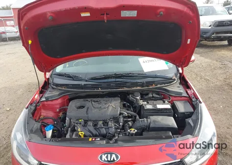 2019 Kia Rio S z USA, uszkodzony, nr VIN 3KPA24AB8KE210278